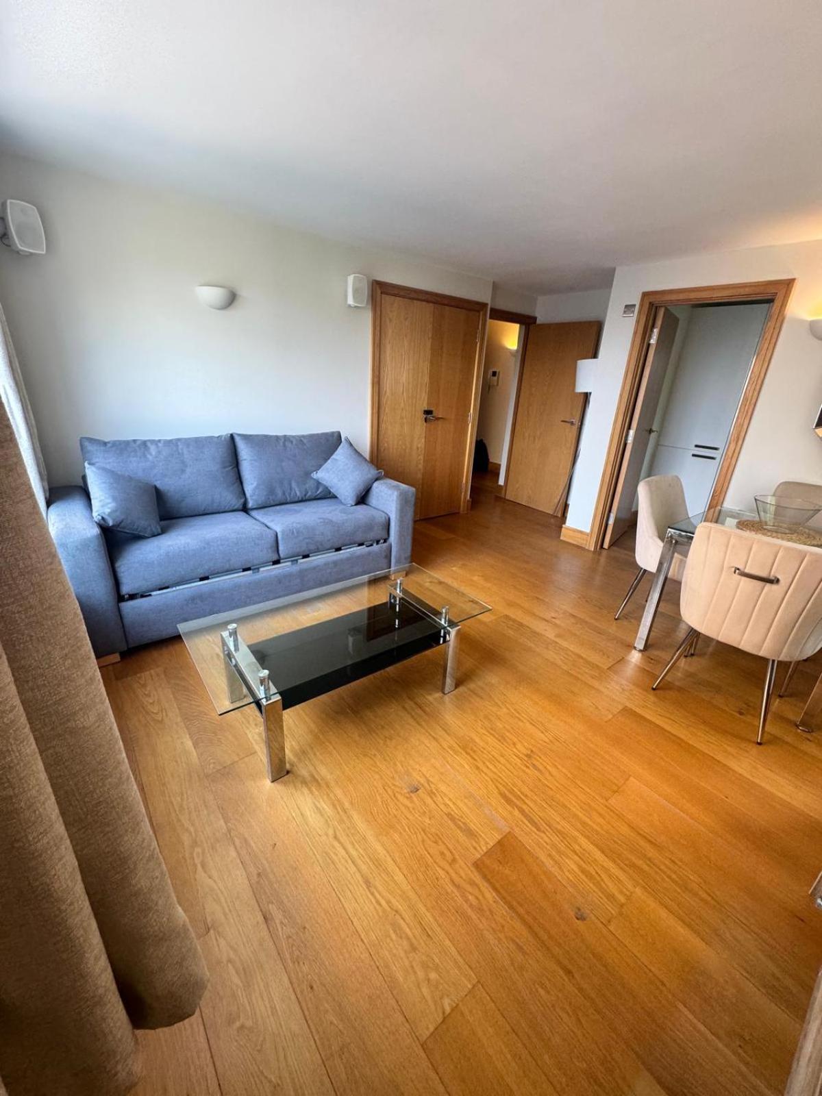 ロンドンWestwood Houseアパートメント エクステリア 写真